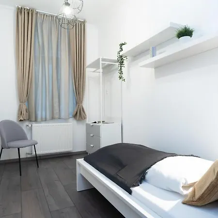 Ideal New In The Center * Budapest