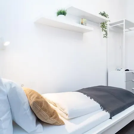 Ideal New In The Center Apartman *